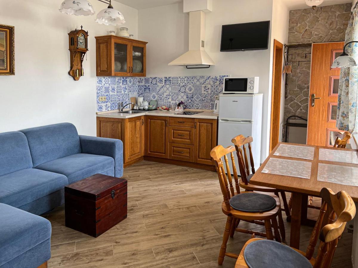 Apartments Hradny Mur Бойниці Екстер'єр фото