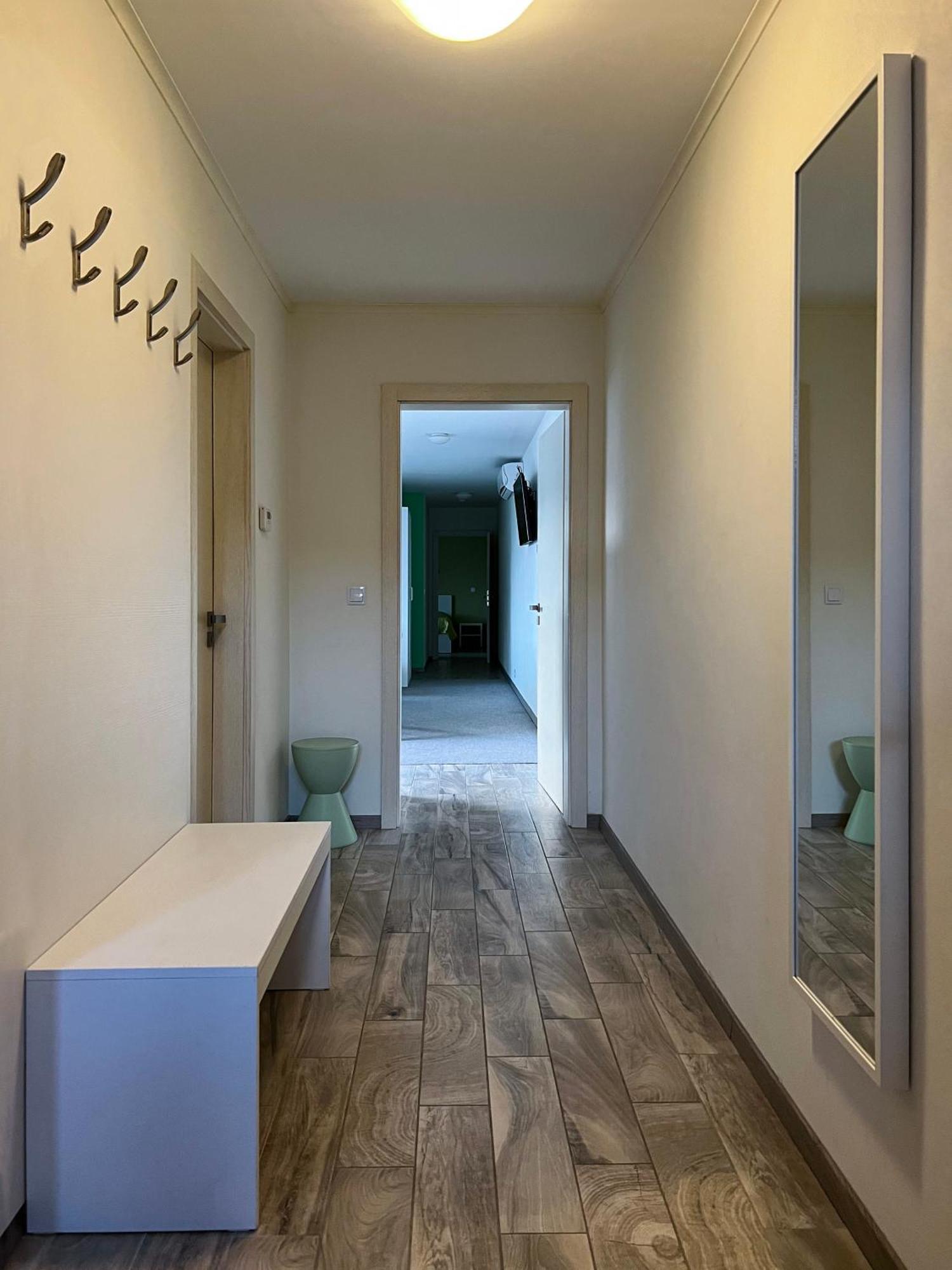 Apartments Hradny Mur Бойниці Номер фото